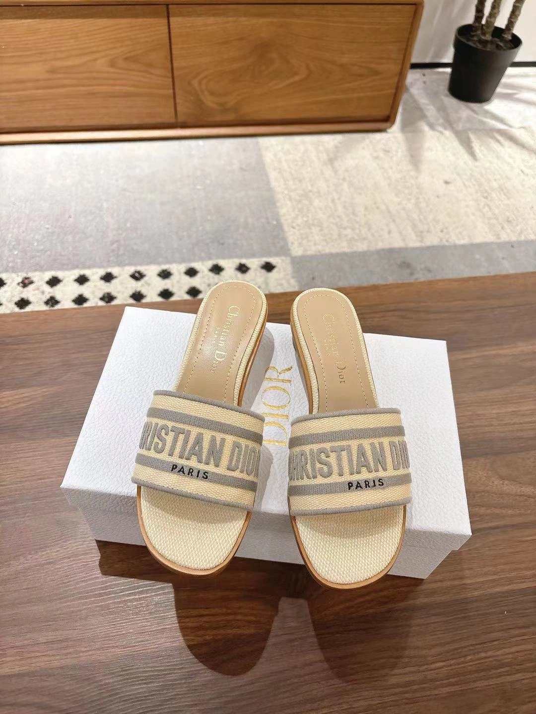 COCO-- 4ior KCO395ECJ_S24T embroidery Dway Heel height:3.5CM item:E-X000H1305